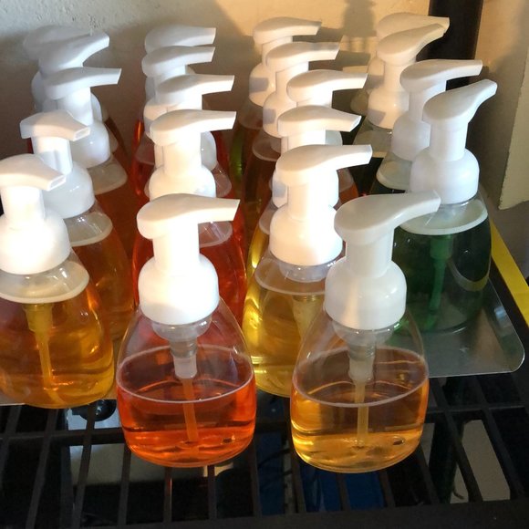 Meet your Posher,  Pixie - Picture 9 of 13